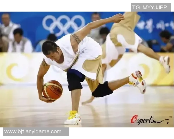 姚明的奋斗历程与篮球梦想的追求之路