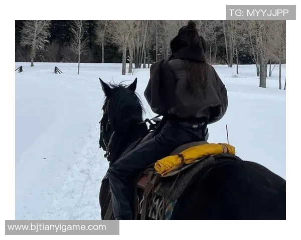 足球明星纷纷为肯豆点赞引发热议时尚界与体育界的跨界互动